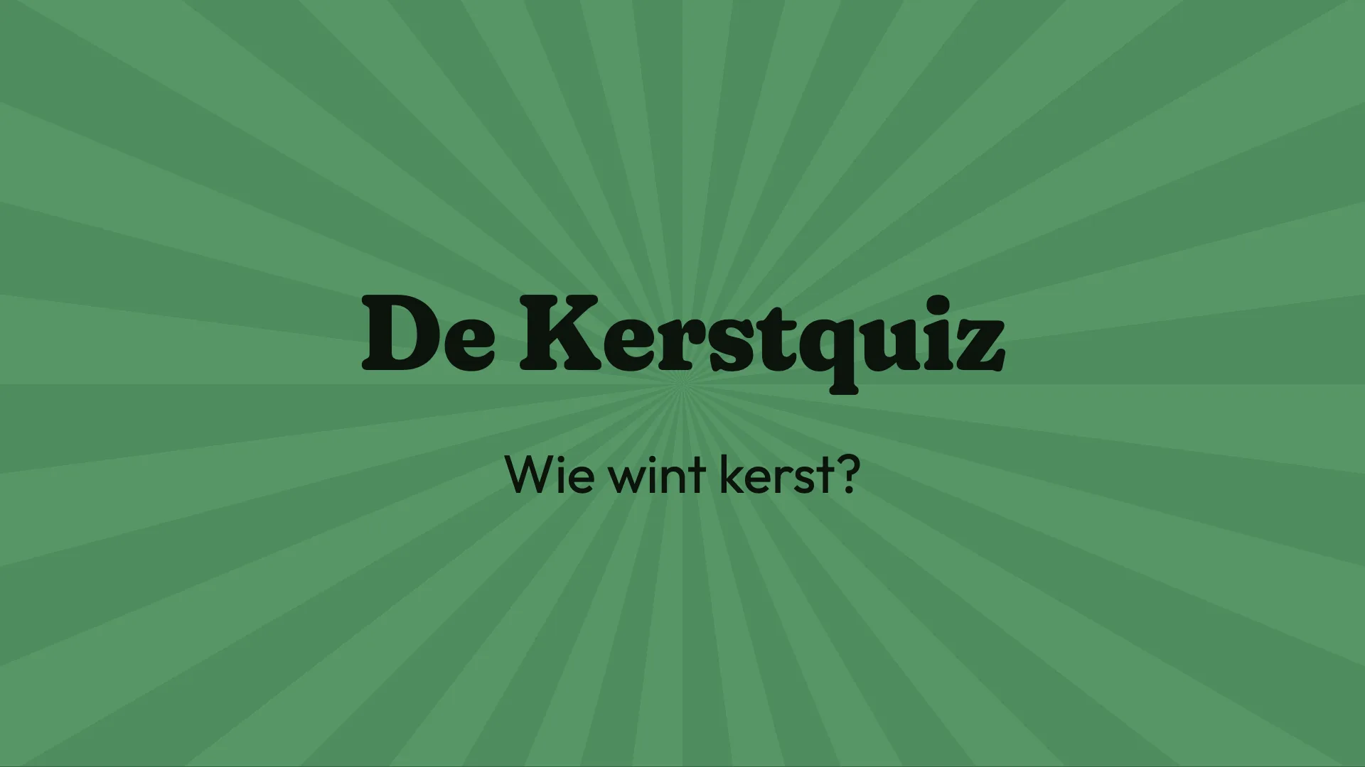 De tv met de titelkaart van de quiz, De Kerstquiz, in dennengroen en goud.